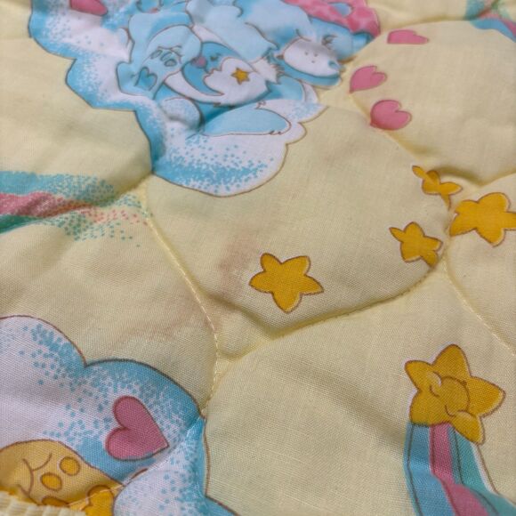 Vintage 1983 Care Bears Baby Blanket Quilted Cheer Tenderheart Wish Bear Clouds - Picture 8 of 8